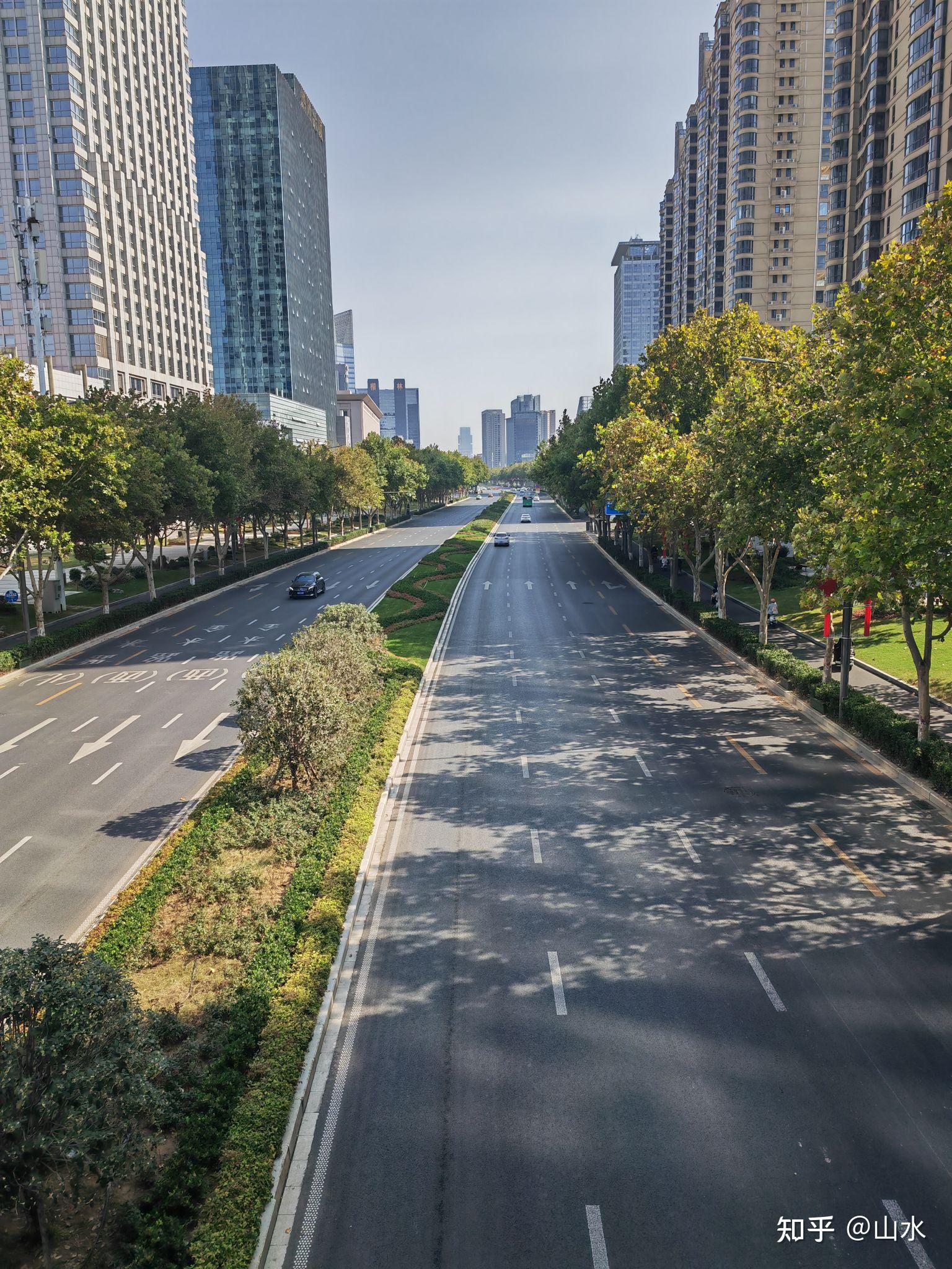 郑州解封了吗-郑州封路通知-第1张图片