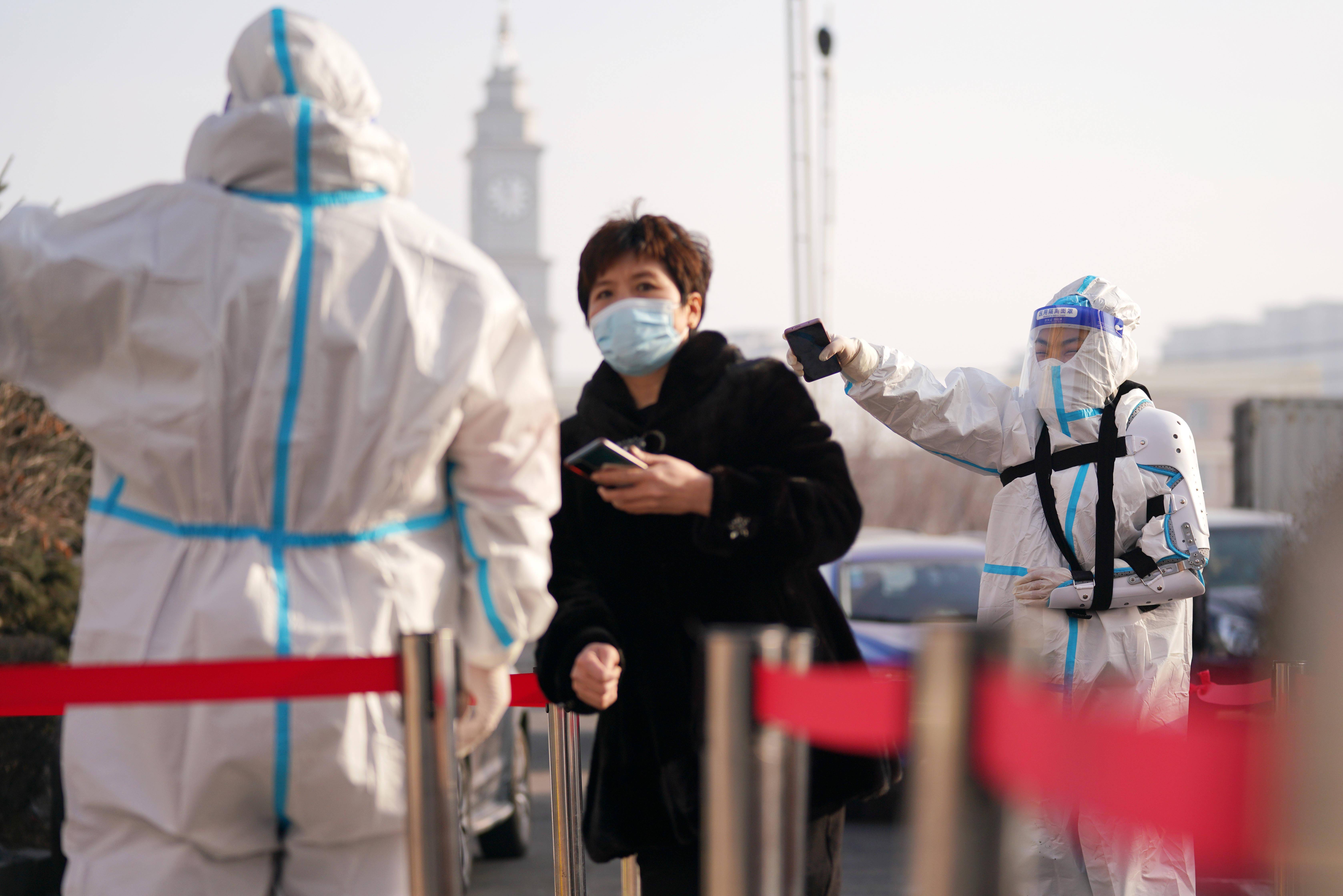 无症状入境进京人员集中观察,无症状感染者入境人员密切接触者-第1张图片