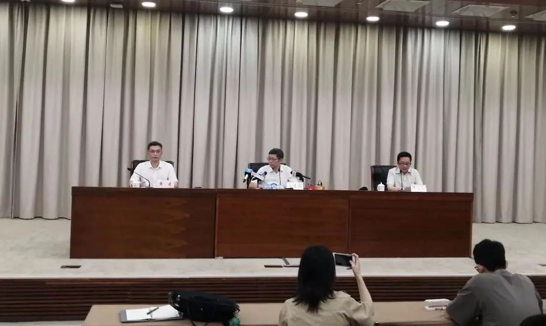 【北京新增2例无症状感染者/新疆1例无症状感染者曾从成都乘机】-第2张图片