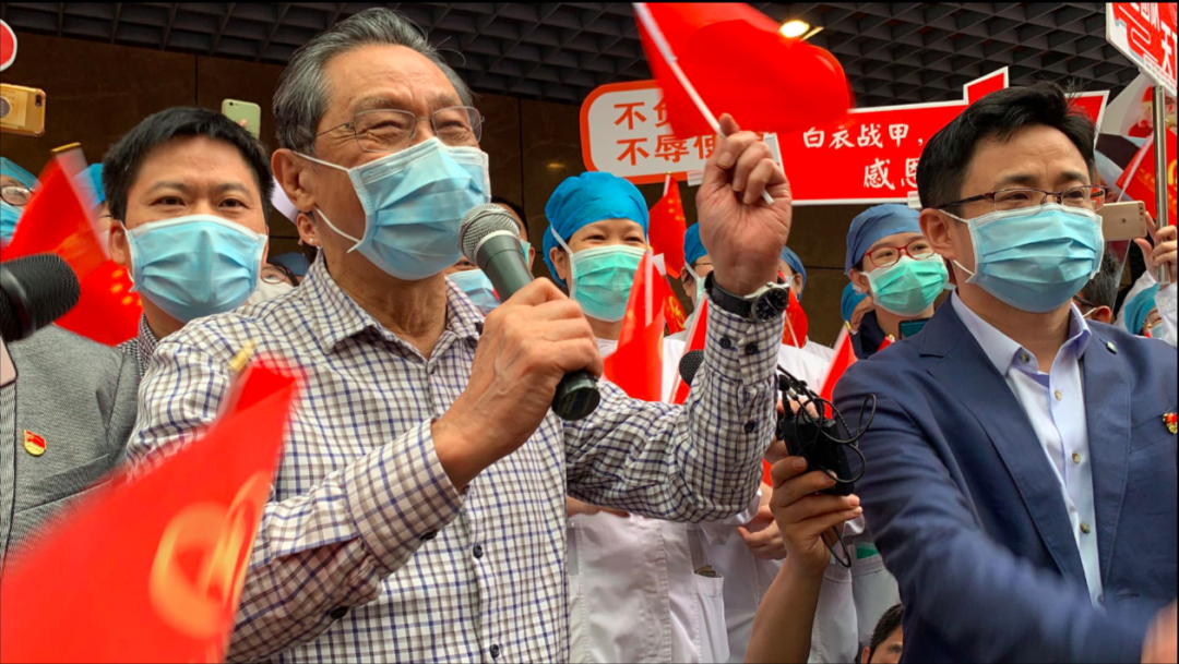 钟南山回应疫情有望结束︰(钟南山谈疫情 新闻)-第2张图片
